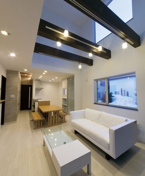 ライティングにもこだわった素敵ハウス_内装2