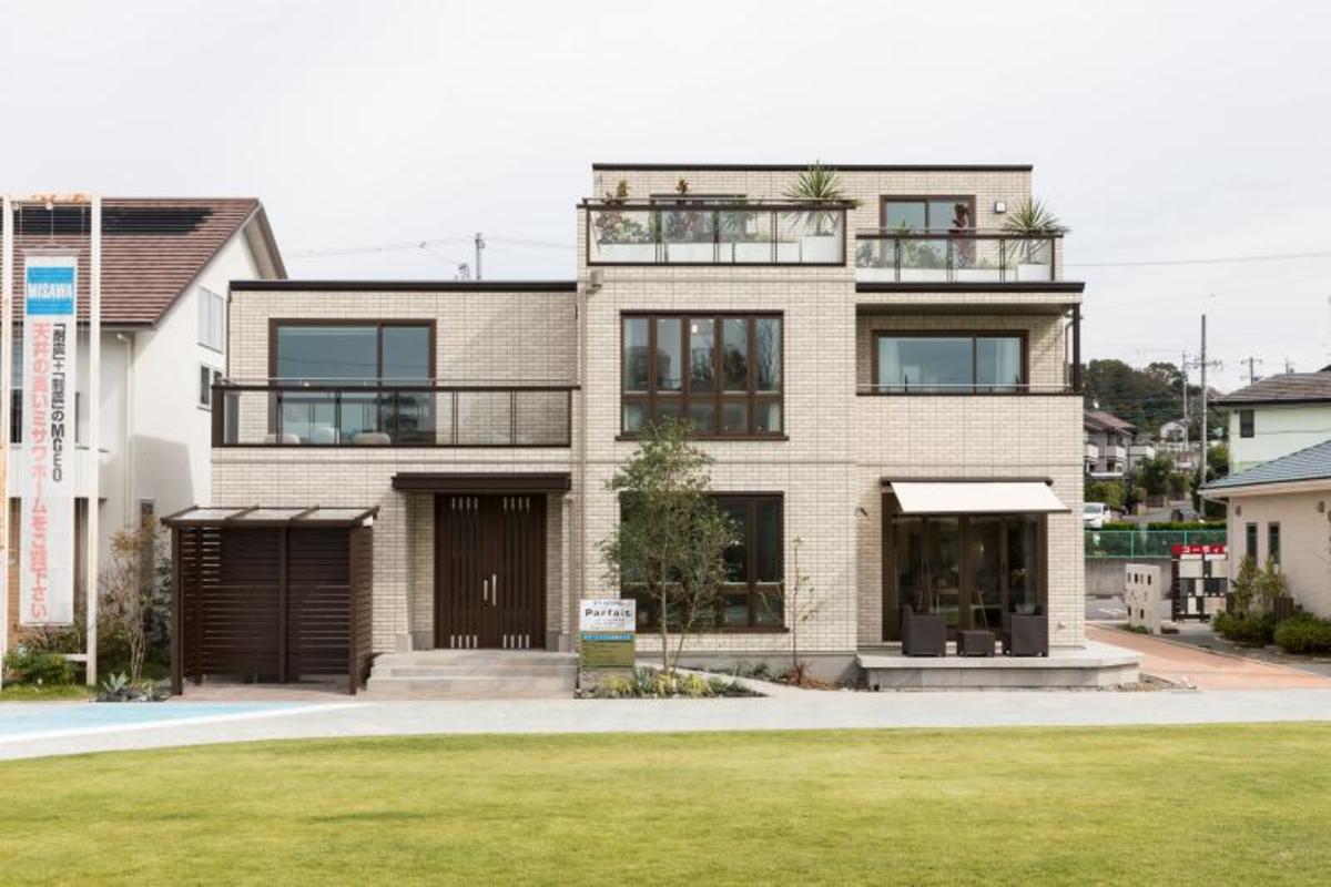   共働きで忙しい方、時間を有効に使いたい方、 家族や自分の時間を持ちたい方に見て頂きたい楽家事モデルです。　　　　　　　　　　　　　　　　　　　　　　　　　　　　　　