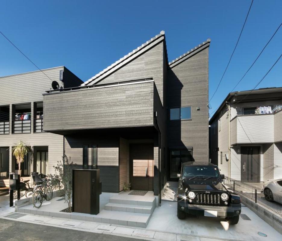 カリフォルニアスタイルのおしゃれな家