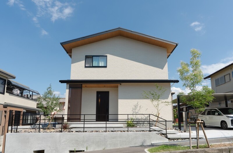 LIZUM HOME リズムホーム