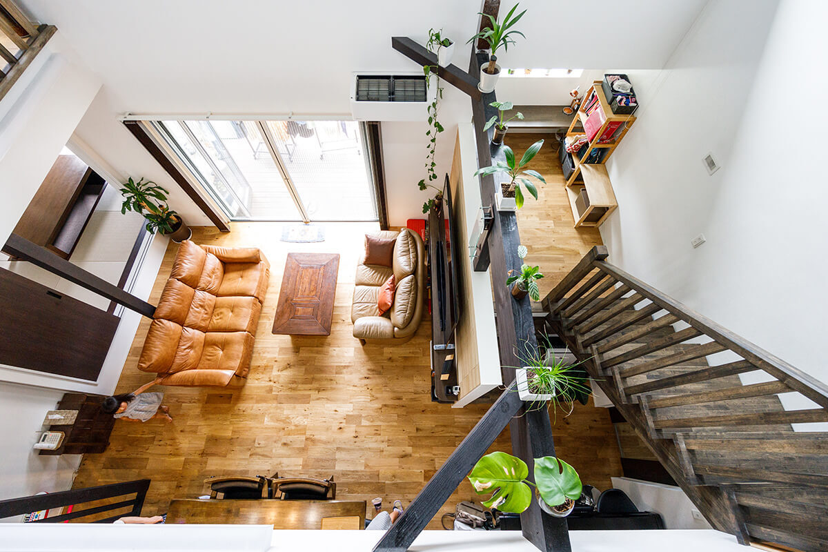 吹き抜けの大空間リビングや回遊動線で繋がったワンファミリーの絆