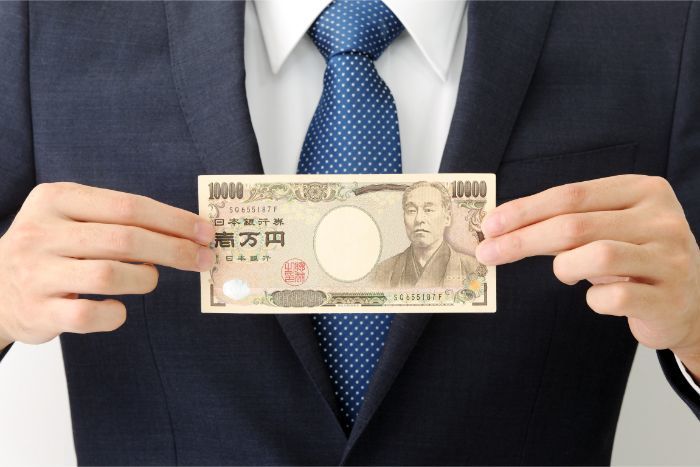 サラリーマンに人気の9つの副業を項目ごとに徹底比較!