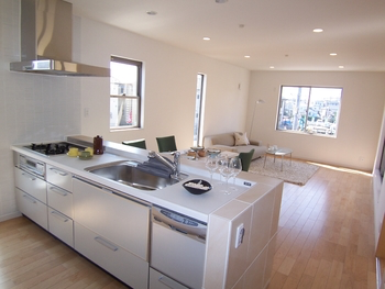 シンプルモダンな住宅の例3