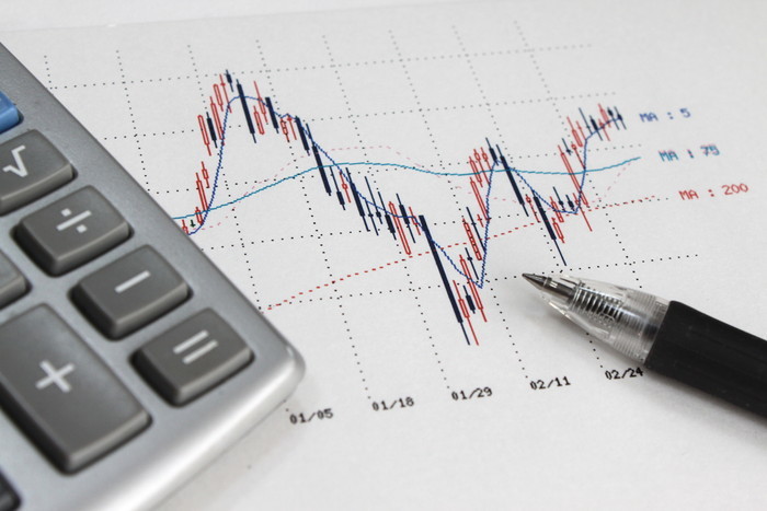 デイトレは本当に儲かるの？ネット上に成功者のエピソードが多い2大要因