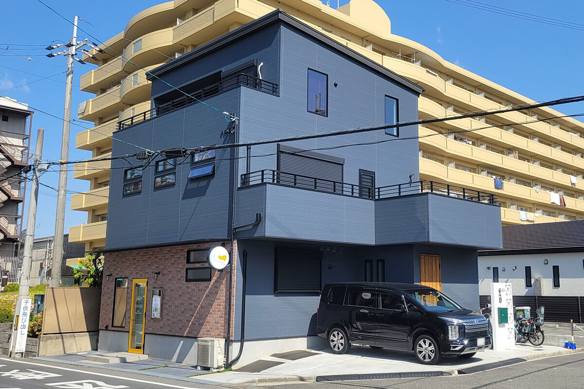<em>大阪府</em>カッコ良くてセンスのいい店舗併用住宅