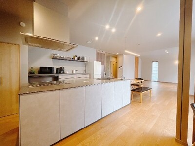 世界基準の性能で家族健康を守り、手が届く価格で!