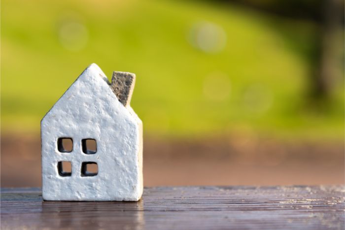 【選択肢は3つ】少額で不動産投資を始めるなら「中古不動産」が最適