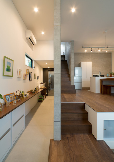 CASE532 土間と壁柱のハウス