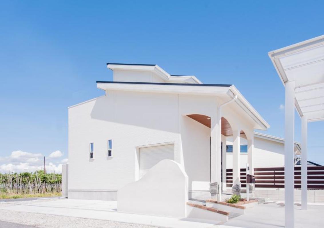 ホームパーティーを満喫する家