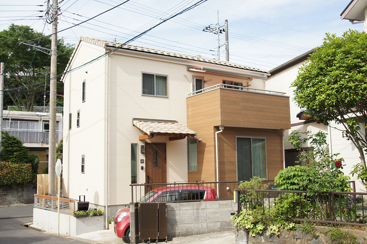 集う家